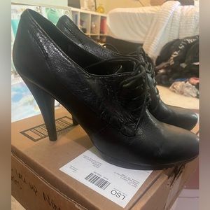 Soft black leather lace up Nine West booties